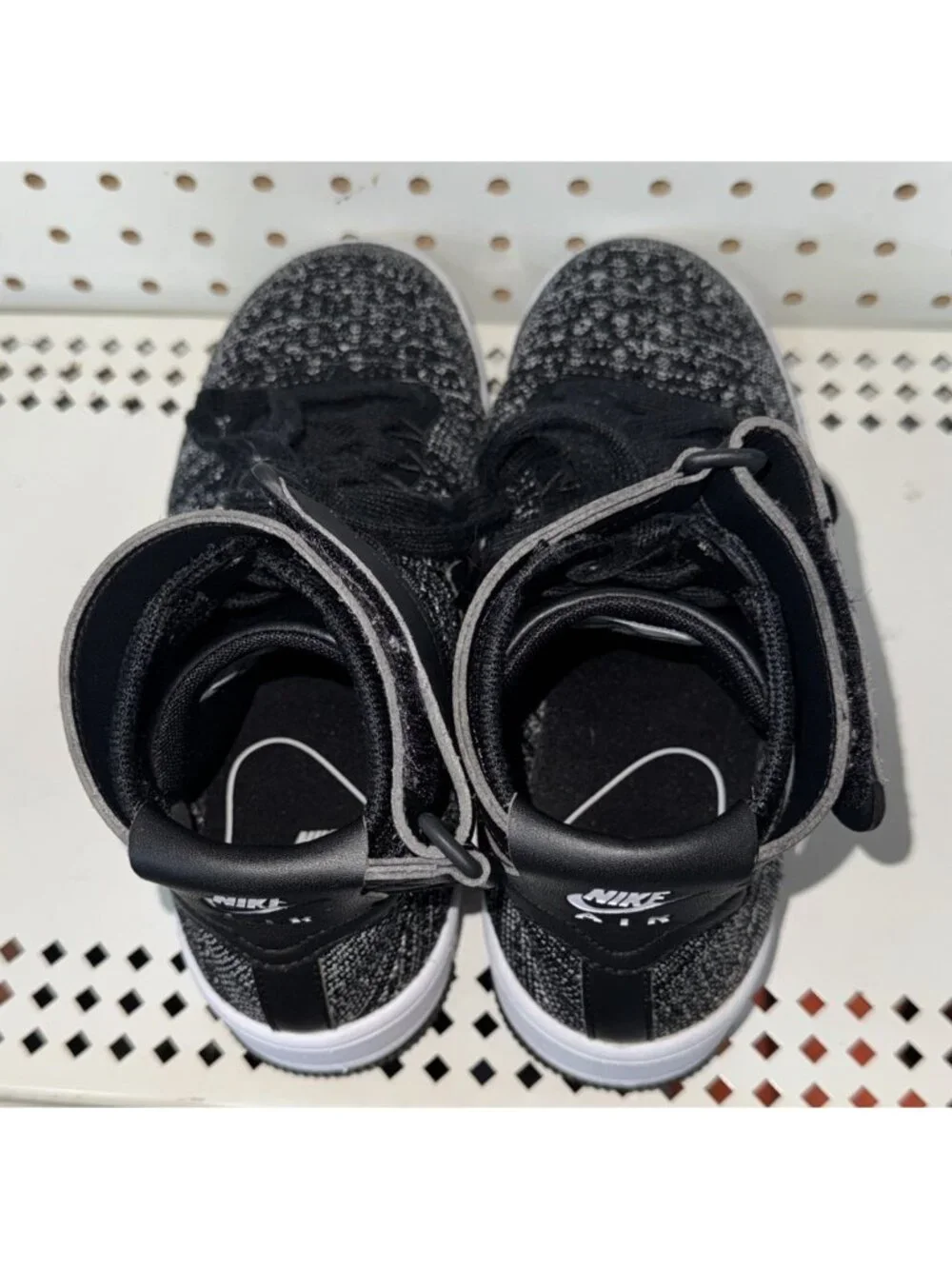 Nike Air Force 1 Ultra Flyknit Mid Oreo Mens Athletic Shoes Sneakers Size 7